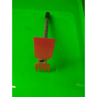 Cuốc cào xới đất mini có cán , đầu cuốc đầu cào 2 trong 1 trồng cây làm vườn kèm cán