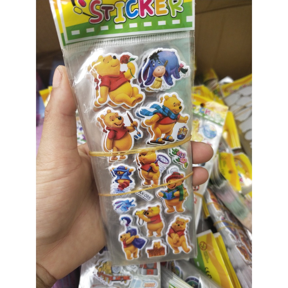 Sticker Dán 3D Trang Trí Bình Nước Dễ Thương