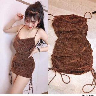 đầm body kim sa 2 dây cổ đổ