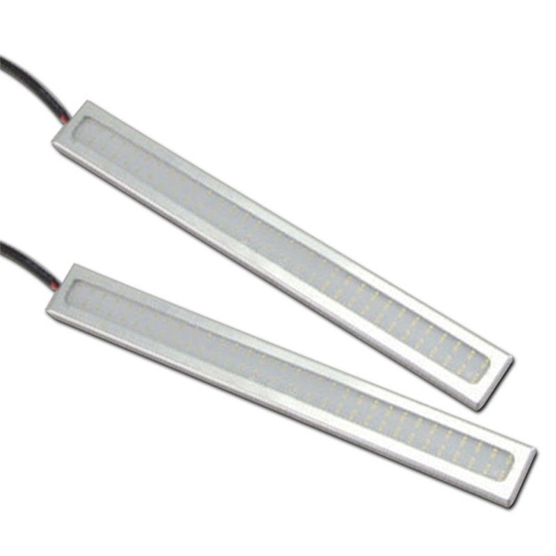 Bộ 2 đèn led chạy ban ngày 12V ánh sáng đỏ chống nước cho xe hơi