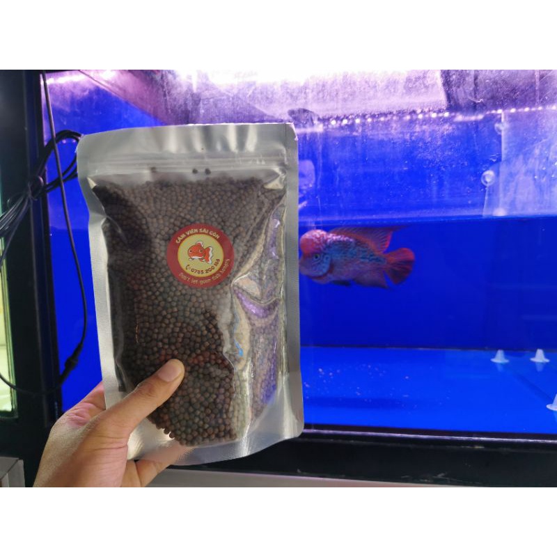 Thức ăn cá la Hán cao cấp, CS2, đạm 48 %, net 200-500gram