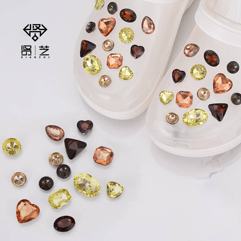 crocs sticker * Phụ Kiện Đá Pha Lê Trang Trí Giày Cá Sấushoes sticker Accessories Stickers Sandals Shoe Decoration