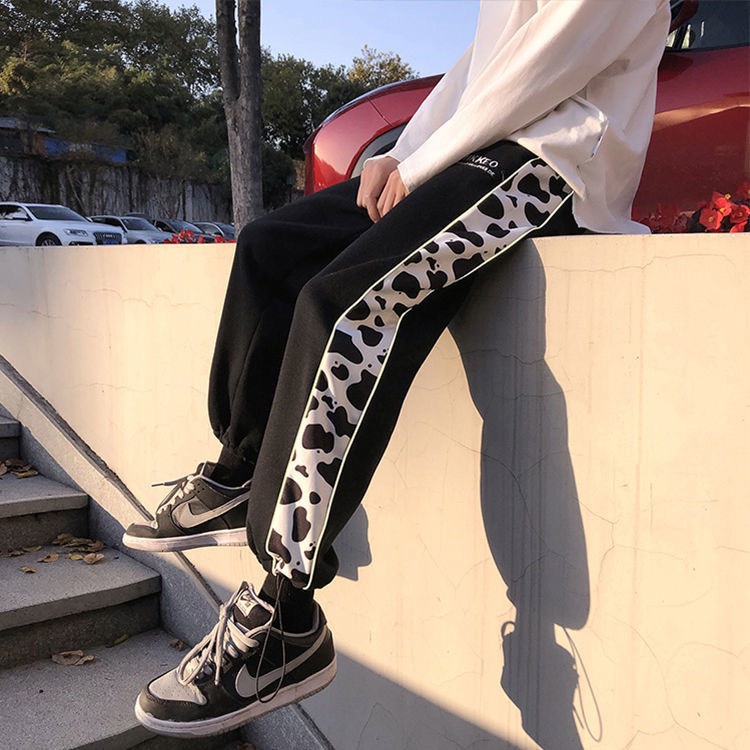 Quần jogger ống rộng nam nữ Bò Sữa,quần ống rộng lưng thun thể thao thiết kế dây rút bó gấu hoặc mặc suông