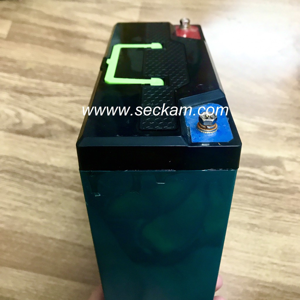 Hộp Acquy Lithium sắt 12V22AH LifePO4 dòng xả 15A