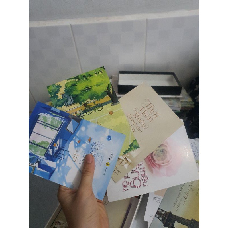 Postcard Thời niên thiếu không thể quay lại ấy