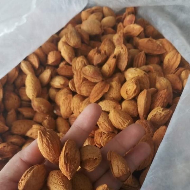 Hạnh nhân rang bơ 115k/500gr