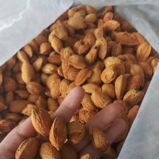 Hạnh nhân rang bơ 100k/500g