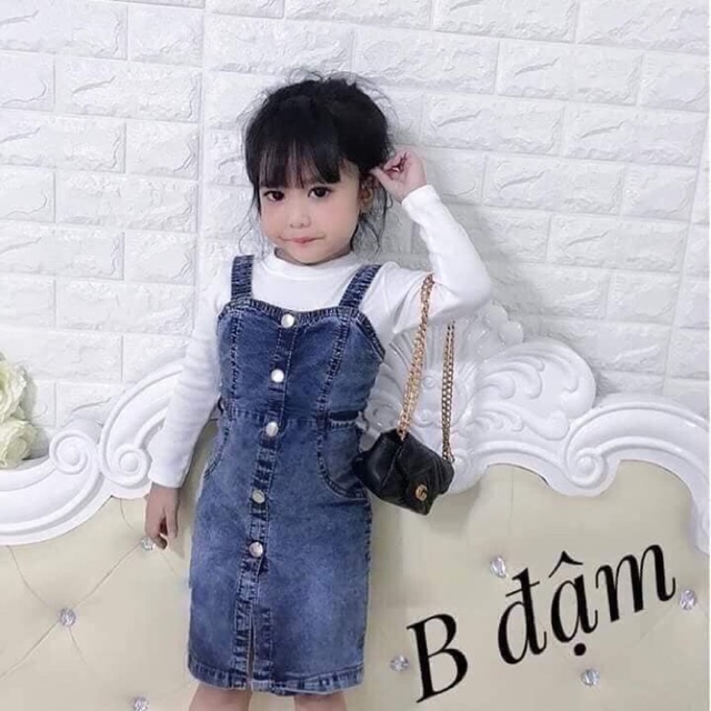 Áo len yếm bò