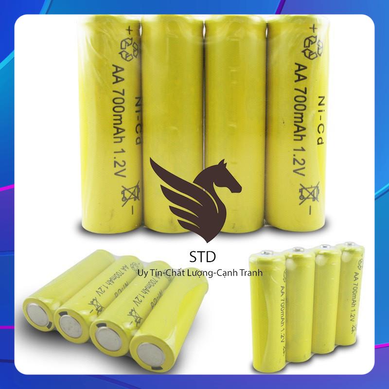 Vỉ 4 Viên Pin Sạc Vàng AA 700mAh