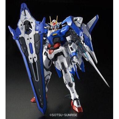 [Freeship - Hàng co sẵn] Mô Hình Gundam MG GN-0000 + GNR-010/XN 00 XN Raiser Tỉ Lệ 1/100 Bandai