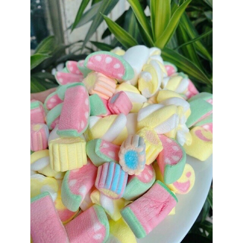 250GR KẸO DẺO THÁI LAN 🍡🍡XANH XANH ĐỎ ĐỎ CHO EM NHỎ NÓ MỪNG🍡🍡