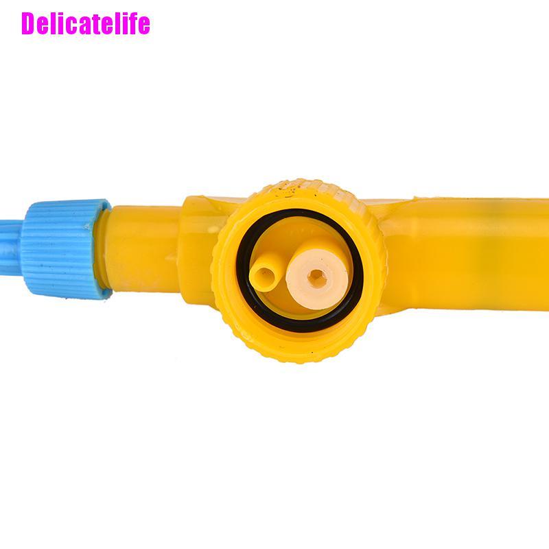 Đầu phun nước mini bằng nhựa gắn bình nước tiện lợi