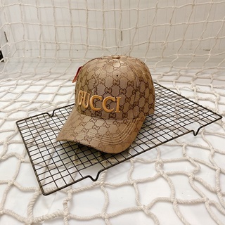 Muc lưỡi trai gấm - GUUCCI cá tính