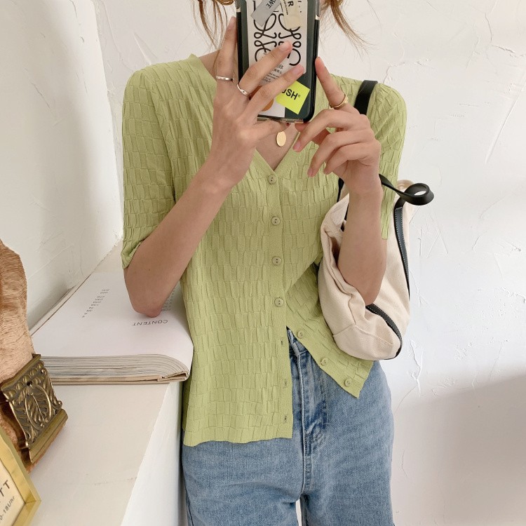 Áo Croptop Dệt Kim Cổ Chữ V Phong Cách Hàn Quốc | BigBuy360 - bigbuy360.vn