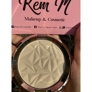 bắt sáng siêu đỉnh becca màu vanila