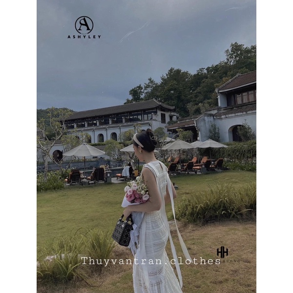 Váy ren tiểu thư nơ vai