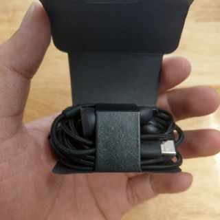 Tai nghe AKG cổng type C