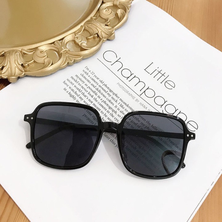 Kính Mát Thời Trang Nam Nữ Hàn Quốc Cube Nhiều Màu Khung Nhựa Chắc Chắn Thay Được Mắt Cận | BigBuy360 - bigbuy360.vn