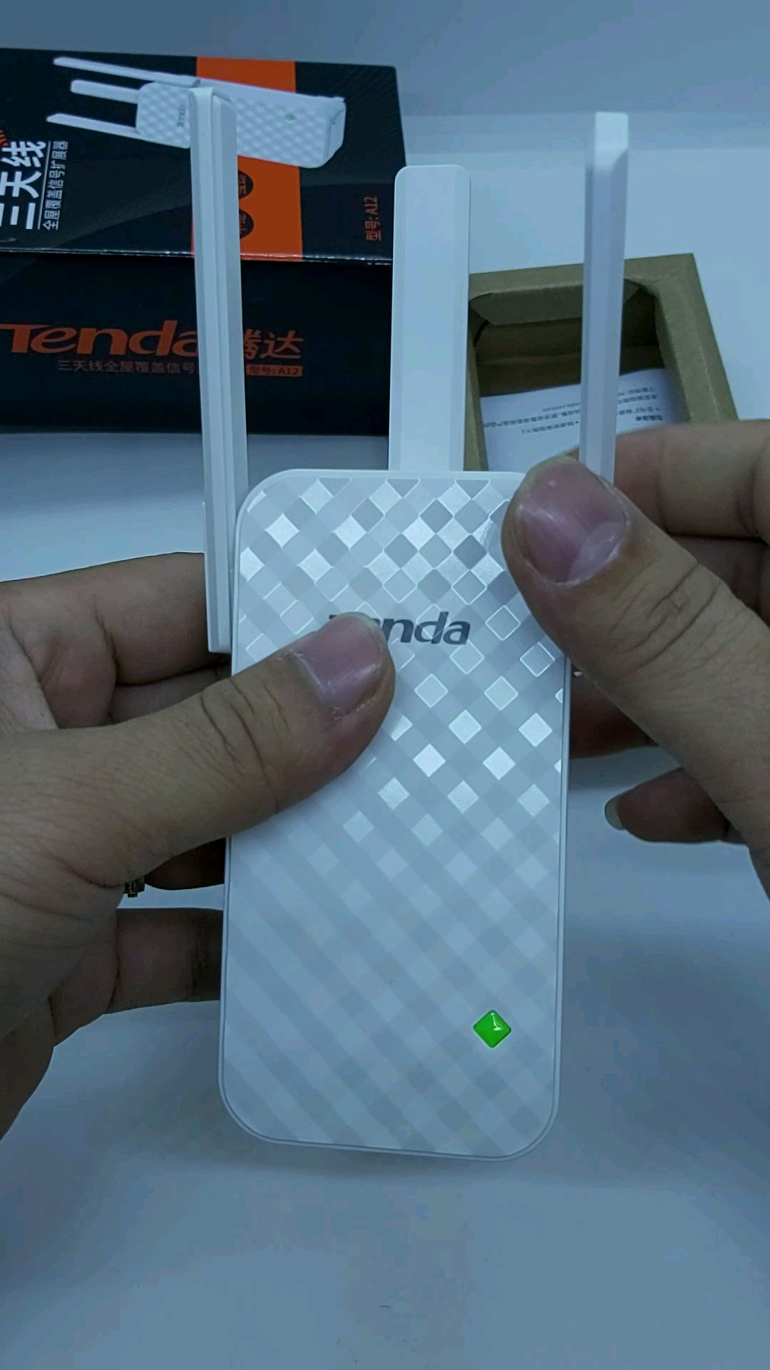 Bộ kích sóng wifi Tenda 3 râu-Hãng thiết bị mạng danh tiếng thế giới-thiết bị mở rộng sóng | BigBuy360 - bigbuy360.vn
