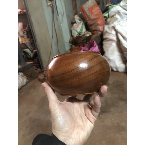 Thố gỗ hương ta hàng liền khối kích cỡ 14 cm