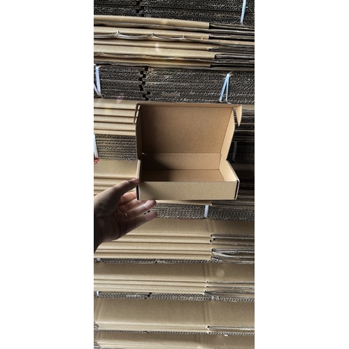 50 Hộp carton COD 14x12x5 nắp gài, nắp cài