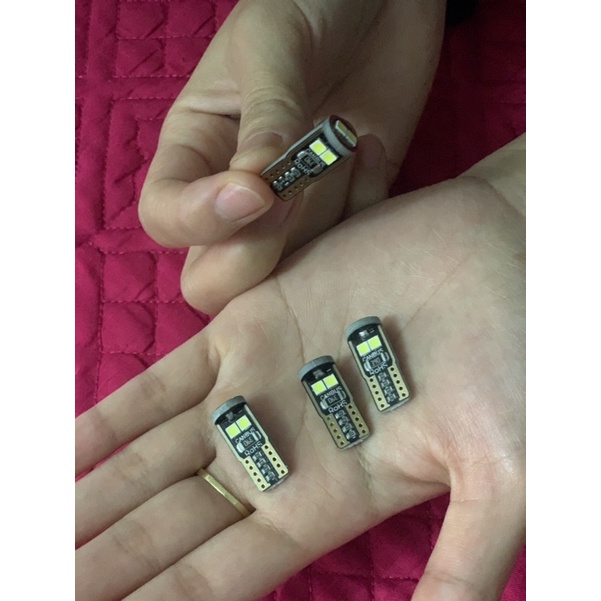 Đèn led T10 siêu sáng cho ô tô và xe máy