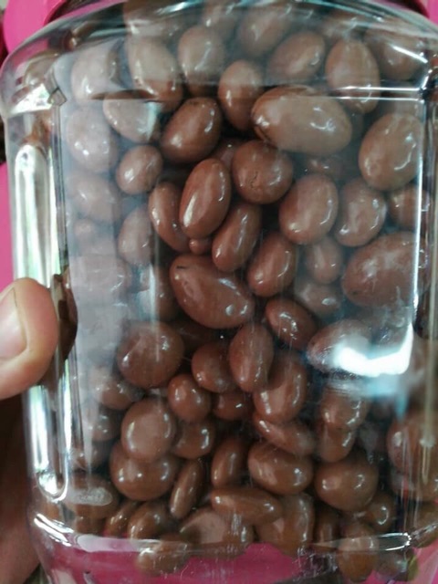 Socola nhân nho Kirkland Milk chocolate Raisins 1,5 kg