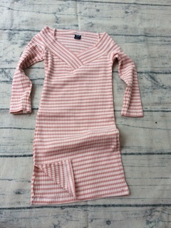 Đầm body xẻ tà 