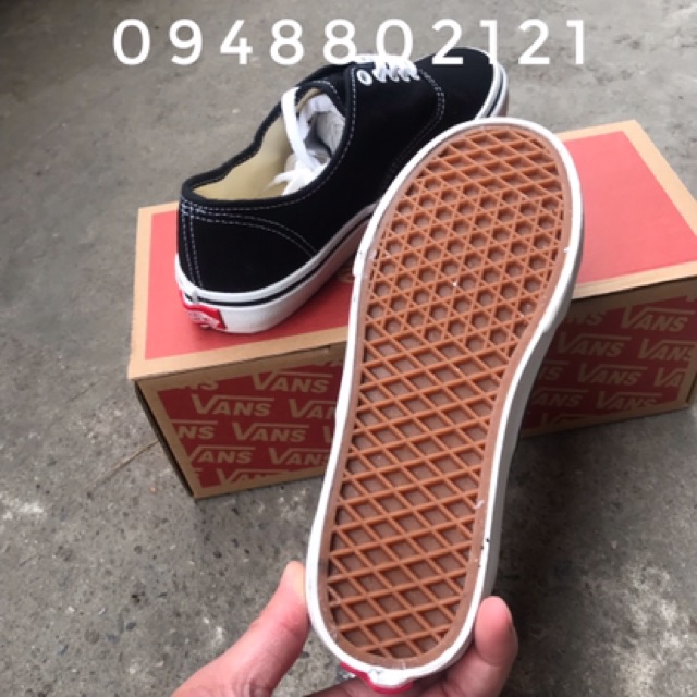 GIÀY V CLASSIC ĐEN