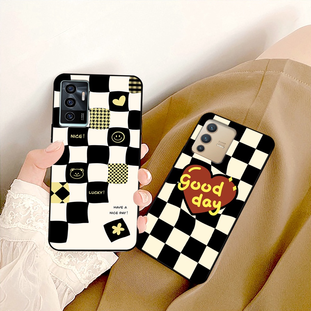 Ốp lưng Vivo V23e - Vivo V23 5G in hoạ tiết caro trái tim đen trắng, gấu bear cute đáng yêu