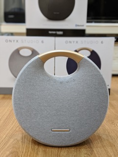 Loa Harman Kardon Onyx Studio 6