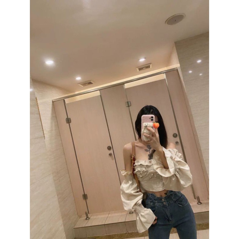 Áo trễ vai tay bồng dáng Hàn