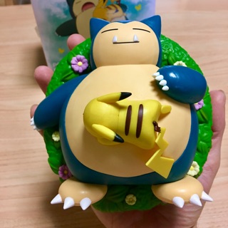 Mô hình trưng bày-pé mập và pikachu size to