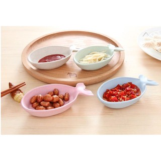 CHÉN ĐỰNG NƯỚC CHẤM HÌNH CON CÁ NHIỀU MÀU