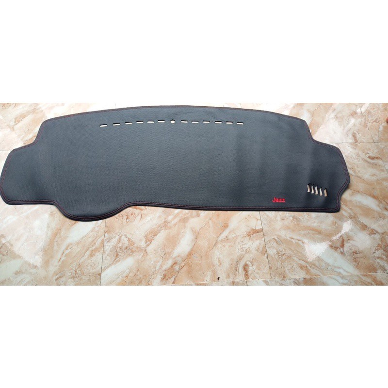Thảm Taplo Da HONDA JAZZ đời 2014 - 2020 Da carbon cấu tạo 3 lớp sản phẩm đẹp  chất lượng tối