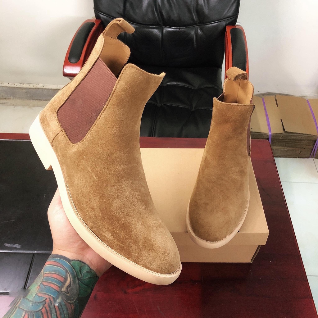 Chelsea Boots Tan da lộn, thích hợp với quần jeans