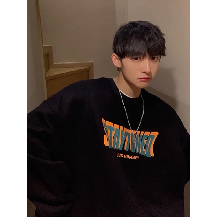 Áo Sweater trắng đen nam nữ chất nỉ, dạng rộng, hoạ tiêt in chữ. | BigBuy360 - bigbuy360.vn