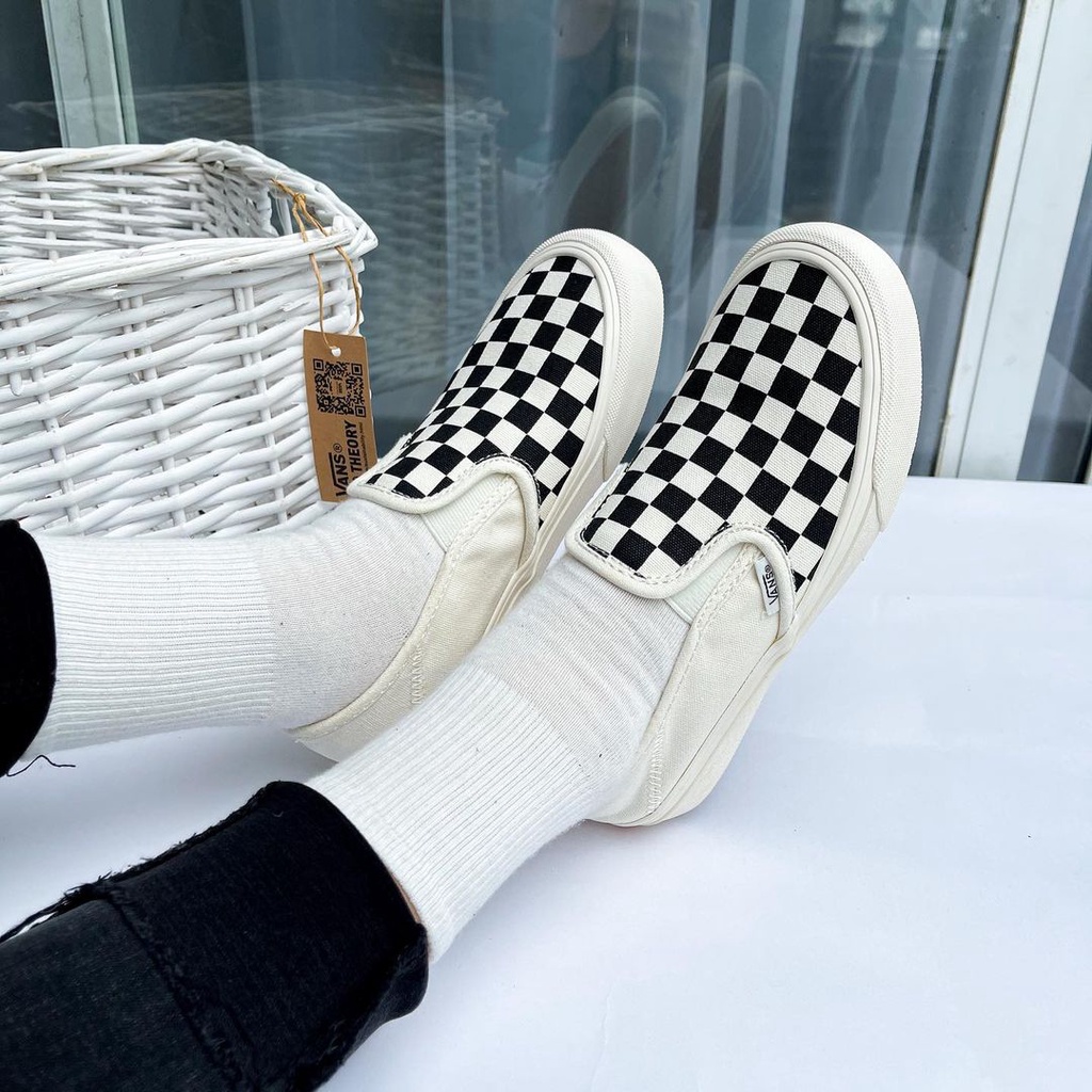 Giày Thể Thao Nam Nữ Giá Rẻ, Giầy Vans Caro Slip On Trắng Đen, Giày Vans Vault Old Skool Vải Cao Cấp | BigBuy360 - bigbuy360.vn