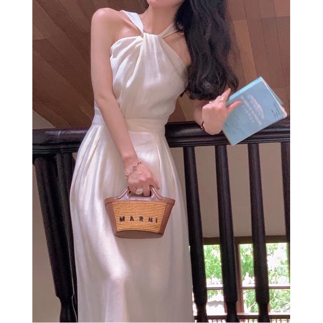 Đầm maxi cổ yếm dây chéo Laura BT133