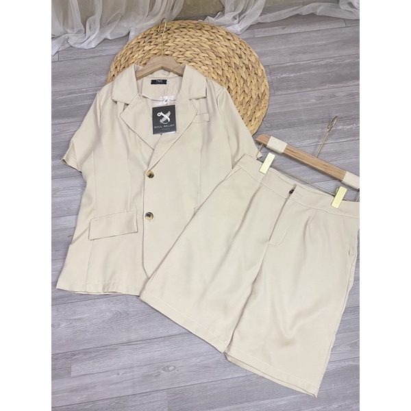 Sét áo vest nữ mặc hè, Bộ áo vest mix quần sooc | BigBuy360 - bigbuy360.vn