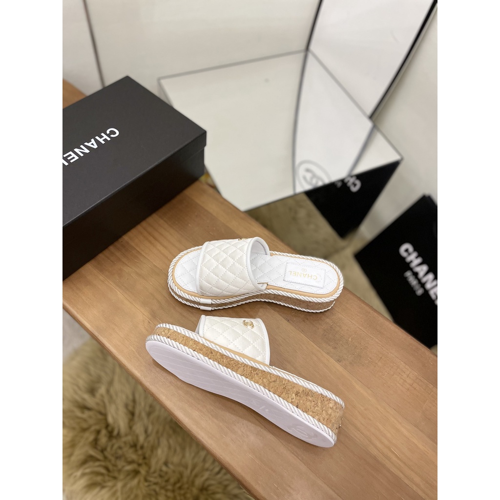 Dép nữ da thật thời trang cao cấp 𝘾𝙝𝙖𝙣𝙚𝙡 𝘾𝙝𝙖𝙣n𝙚𝙡 CN phong cách trẻ trung, thời thượng