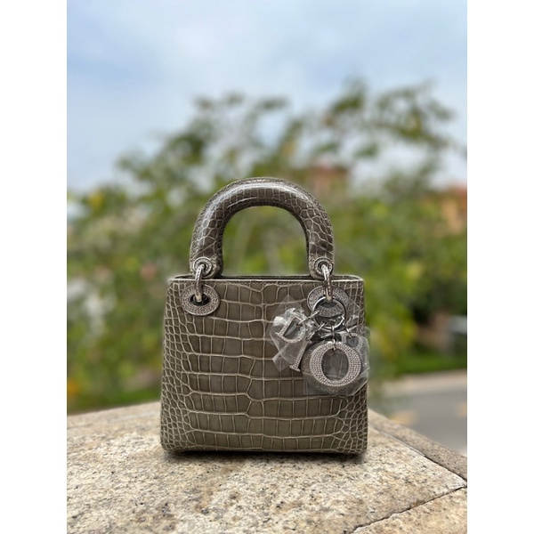 Túi xách nữ Dior lady mini 17 da cá sấu mĩ cao cấp thêu tay