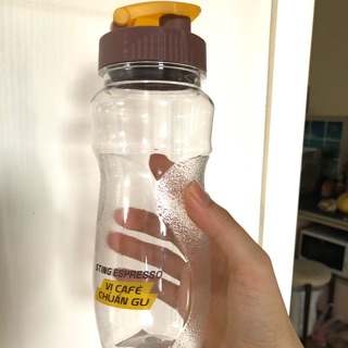 Bình nước 750ml của Việt Nam
