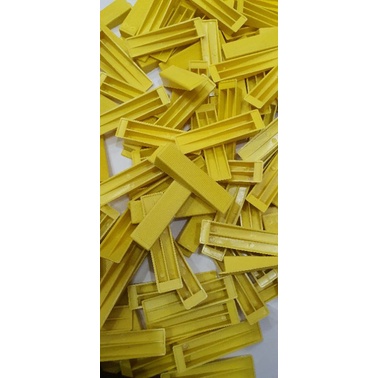 Ke Nêm Vàng Cân Bằng Ốp Lát Gạch 1kg