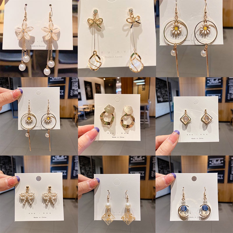 Bông tai tua rua mặt trăng ngôi sao pha lê mới 2021