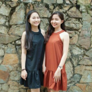 Đầm cổ yếm đuôi cá dể thương lắm
