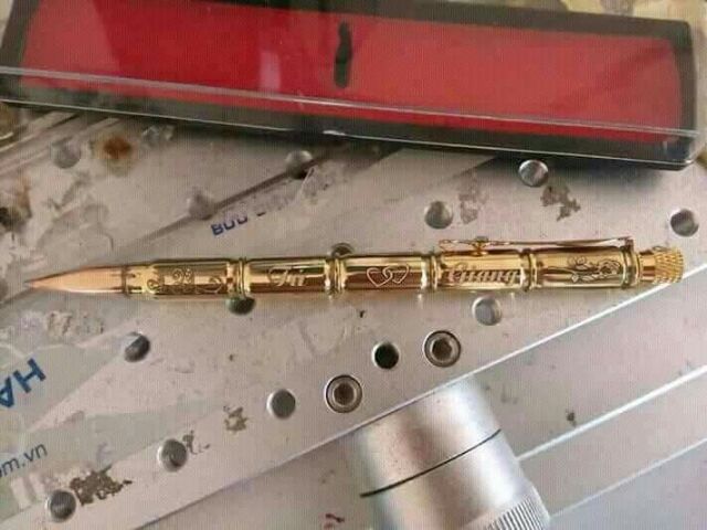 Bút bi vỏ đạn k54 5 đốt khắc Laser | Shopee Việt Nam