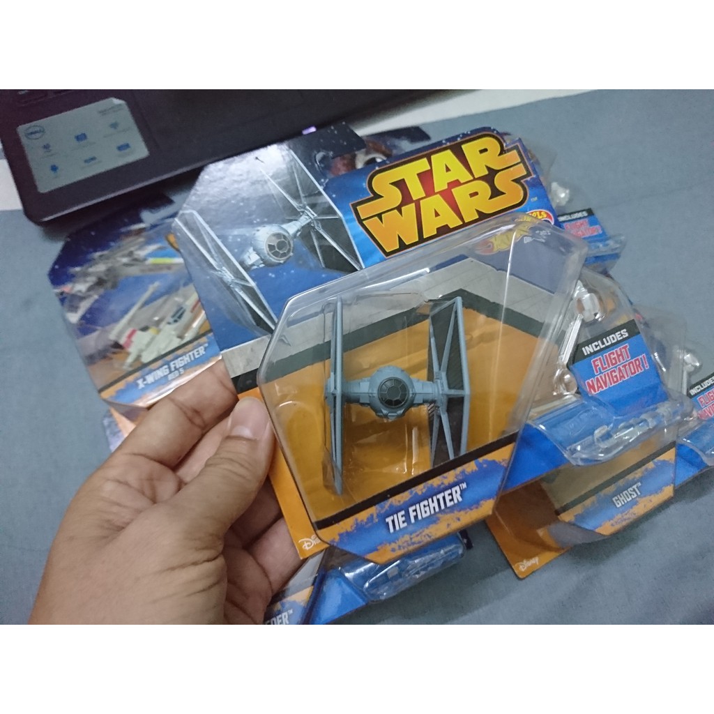 Mô Hình Phi Thuyền Hotwheels Star Wars Starship