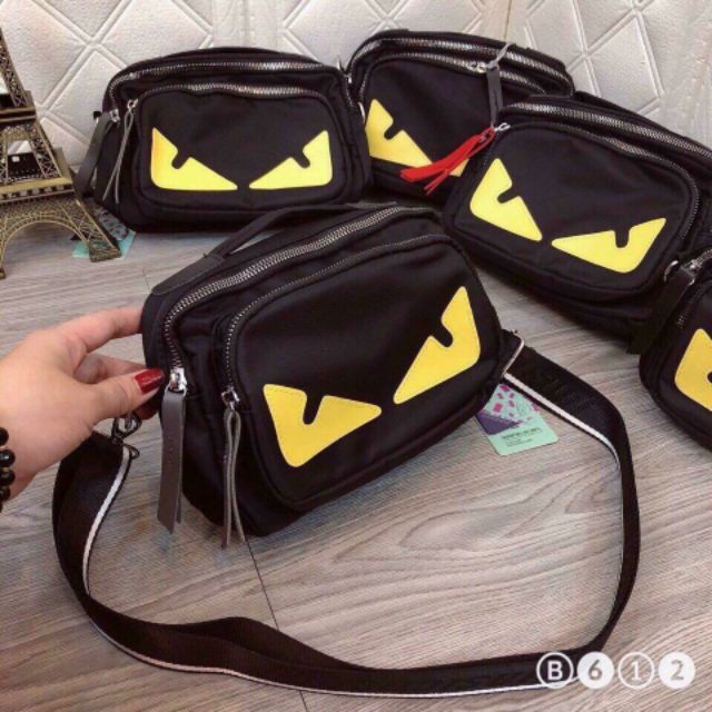 Túi vải đeo chéo