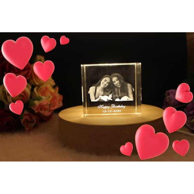 Khắc đèn pha lê giá rẻ- Pha lê lập phương